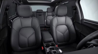 2023 Porsche Macan Base