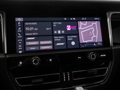 2025 Porsche Macan Base