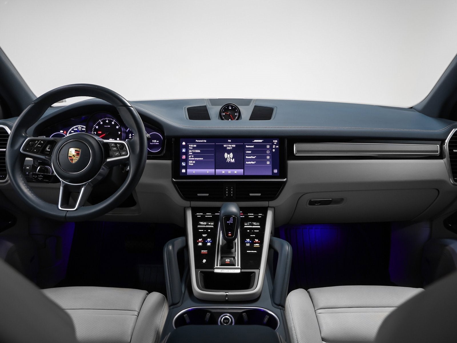 2023 Porsche Cayenne Platinum Edition