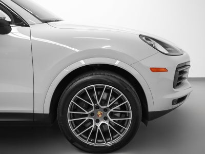 2023 Porsche Cayenne Platinum Edition