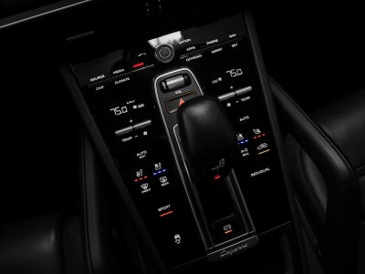 2023 Porsche Cayenne Platinum Edition