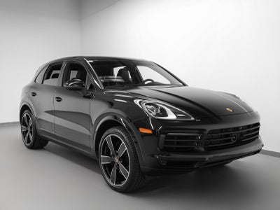 2023 Porsche Cayenne Platinum Edition