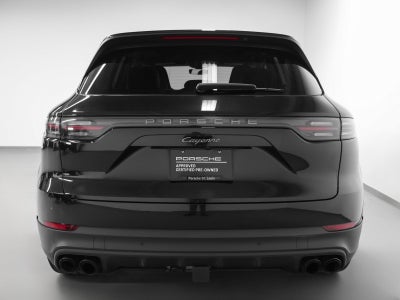 2023 Porsche Cayenne Platinum Edition