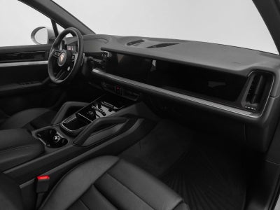 2025 Porsche Cayenne Base