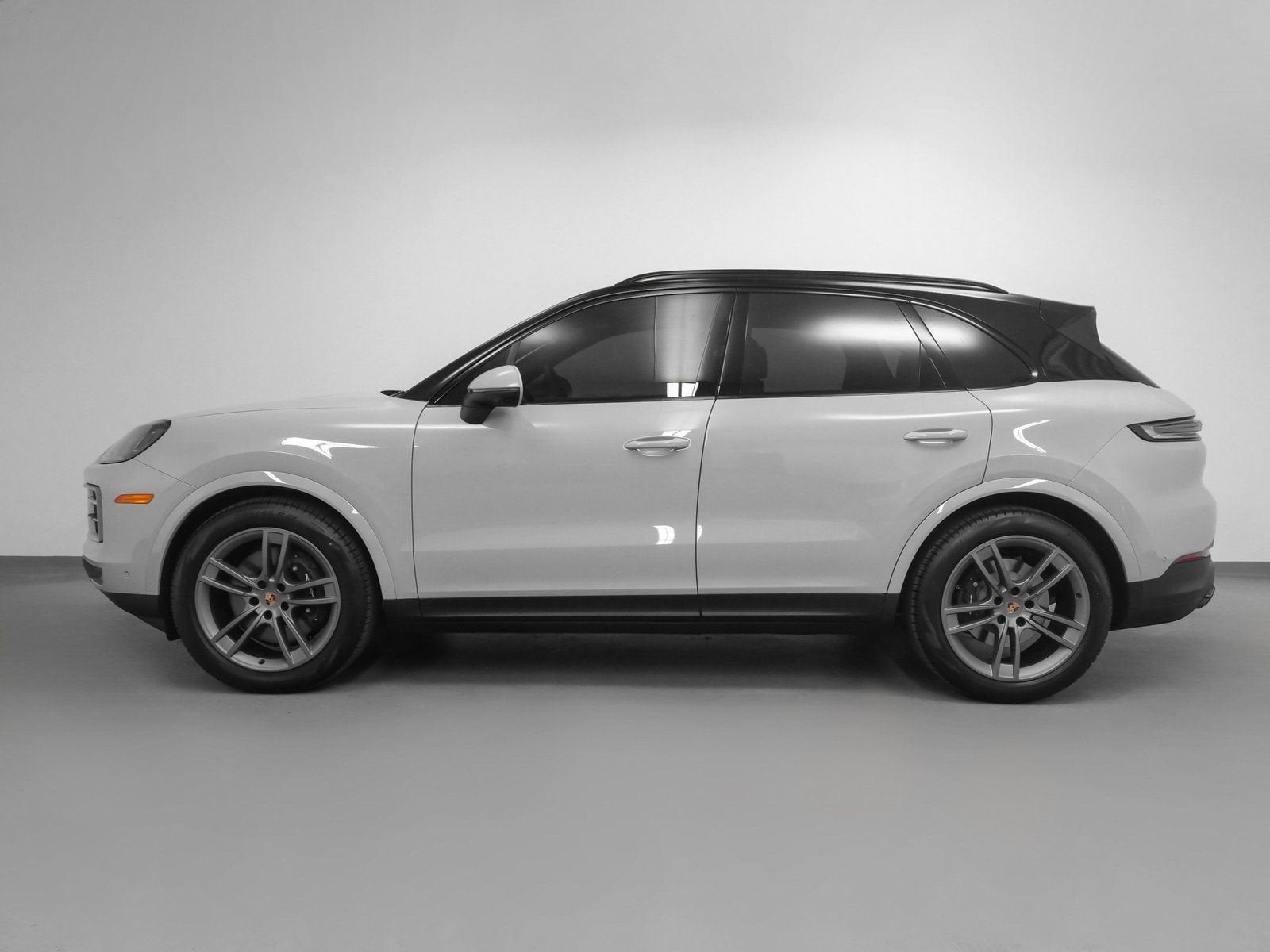 2025 Porsche Cayenne Base