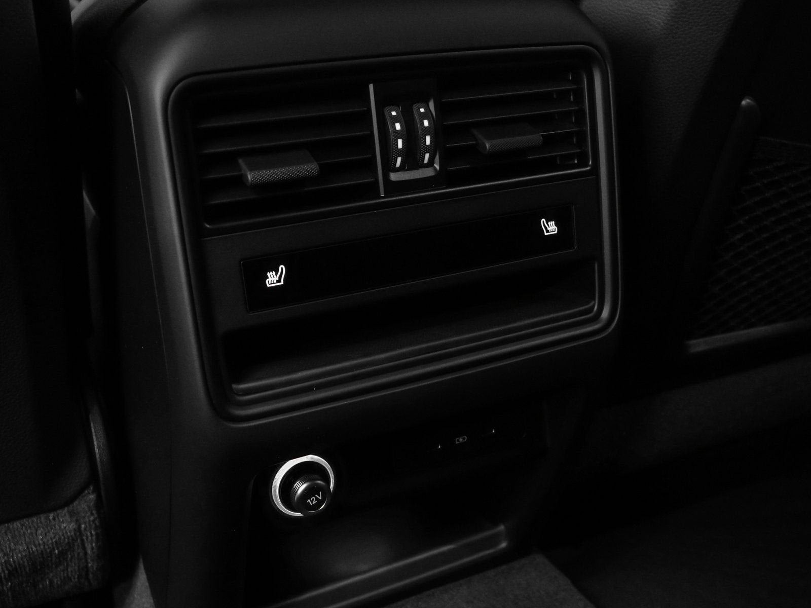 2025 Porsche Cayenne Base