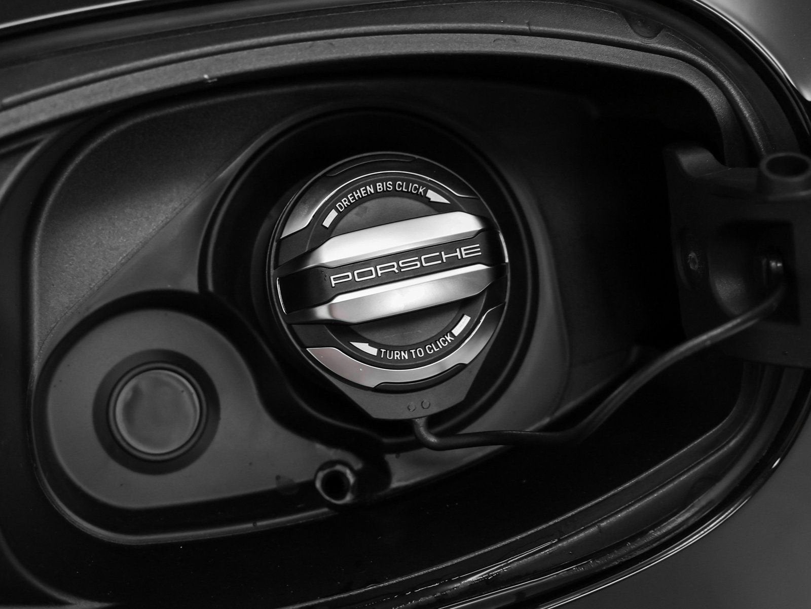 2025 Porsche Cayenne Base