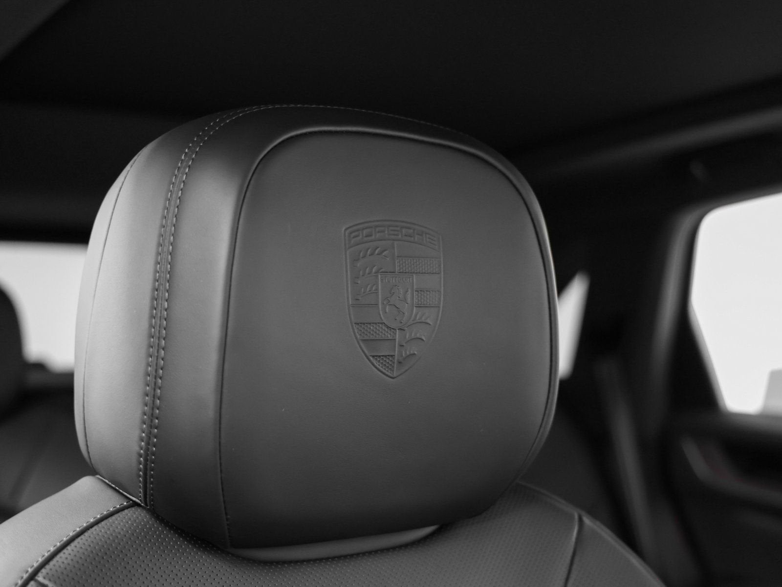 2025 Porsche Cayenne Base