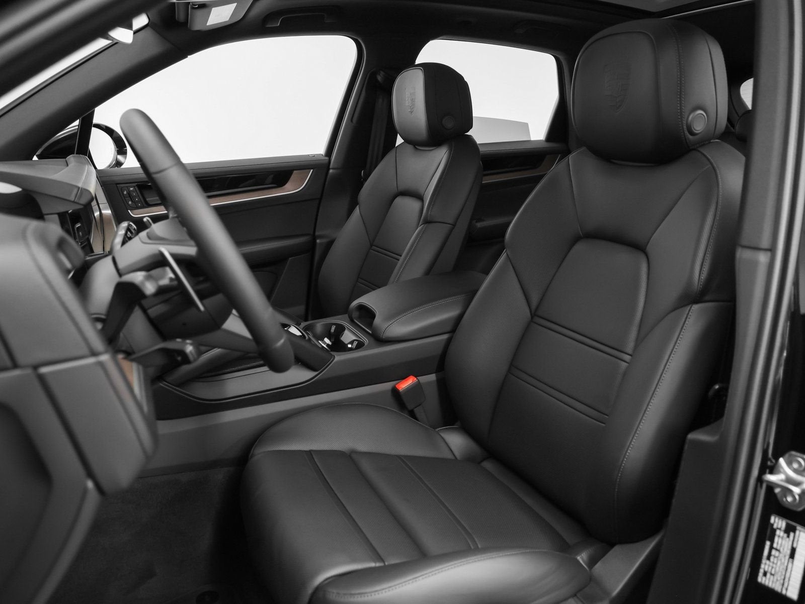 2025 Porsche Cayenne Base