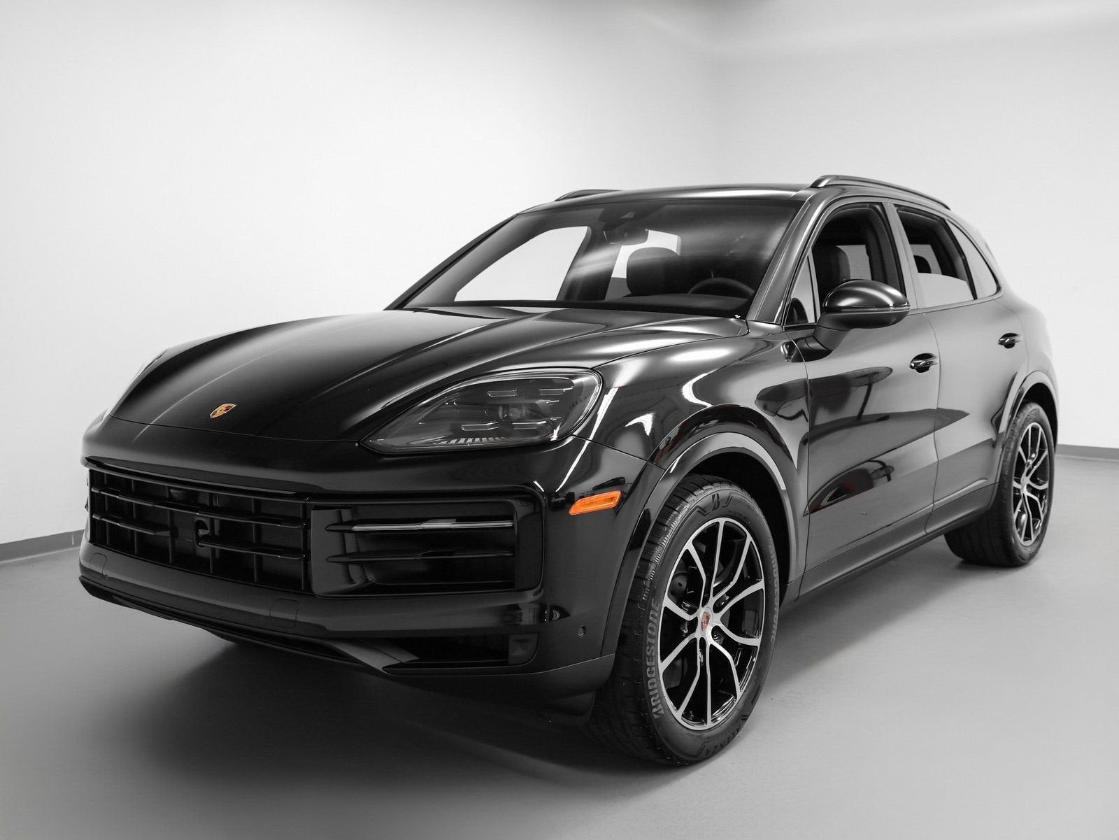 2025 Porsche Cayenne Base