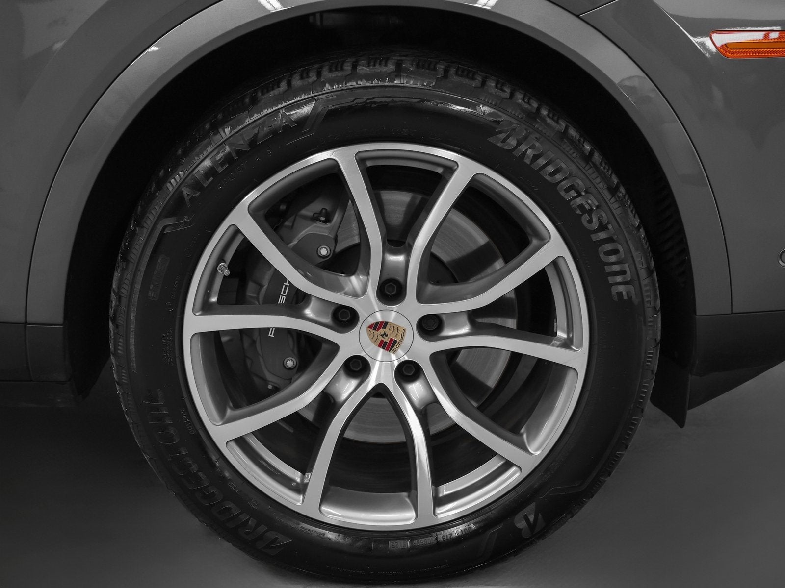 2025 Porsche Cayenne Base