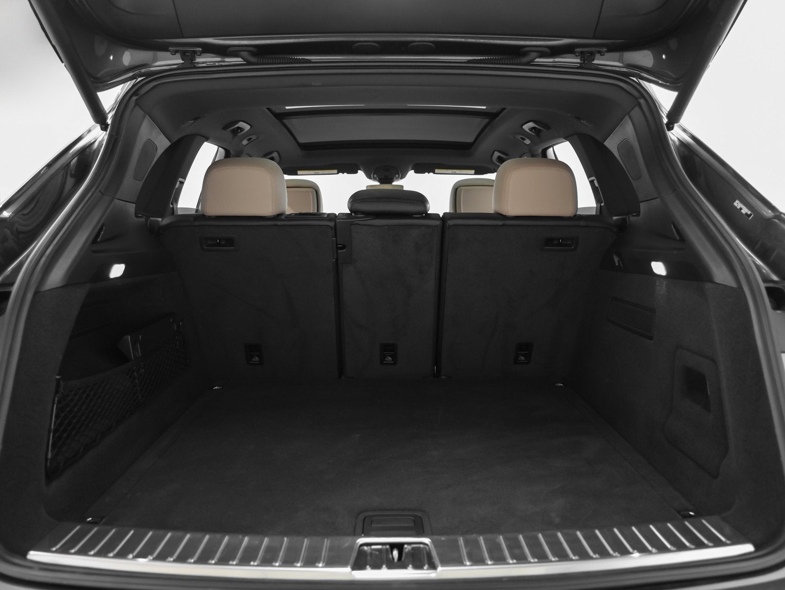 2025 Porsche Cayenne Base