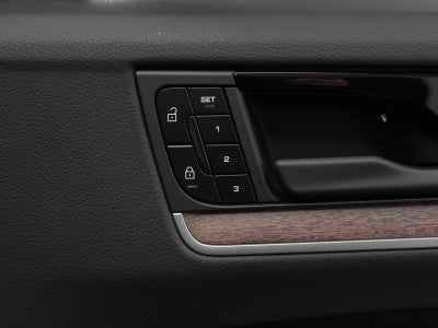 2025 Porsche Cayenne Base