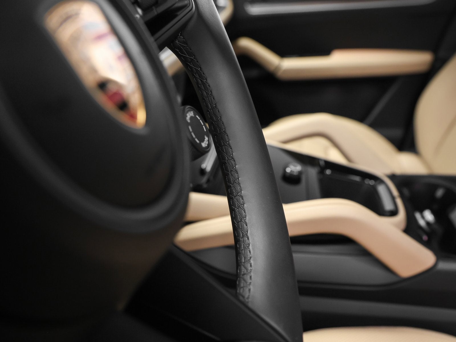 2025 Porsche Cayenne Base