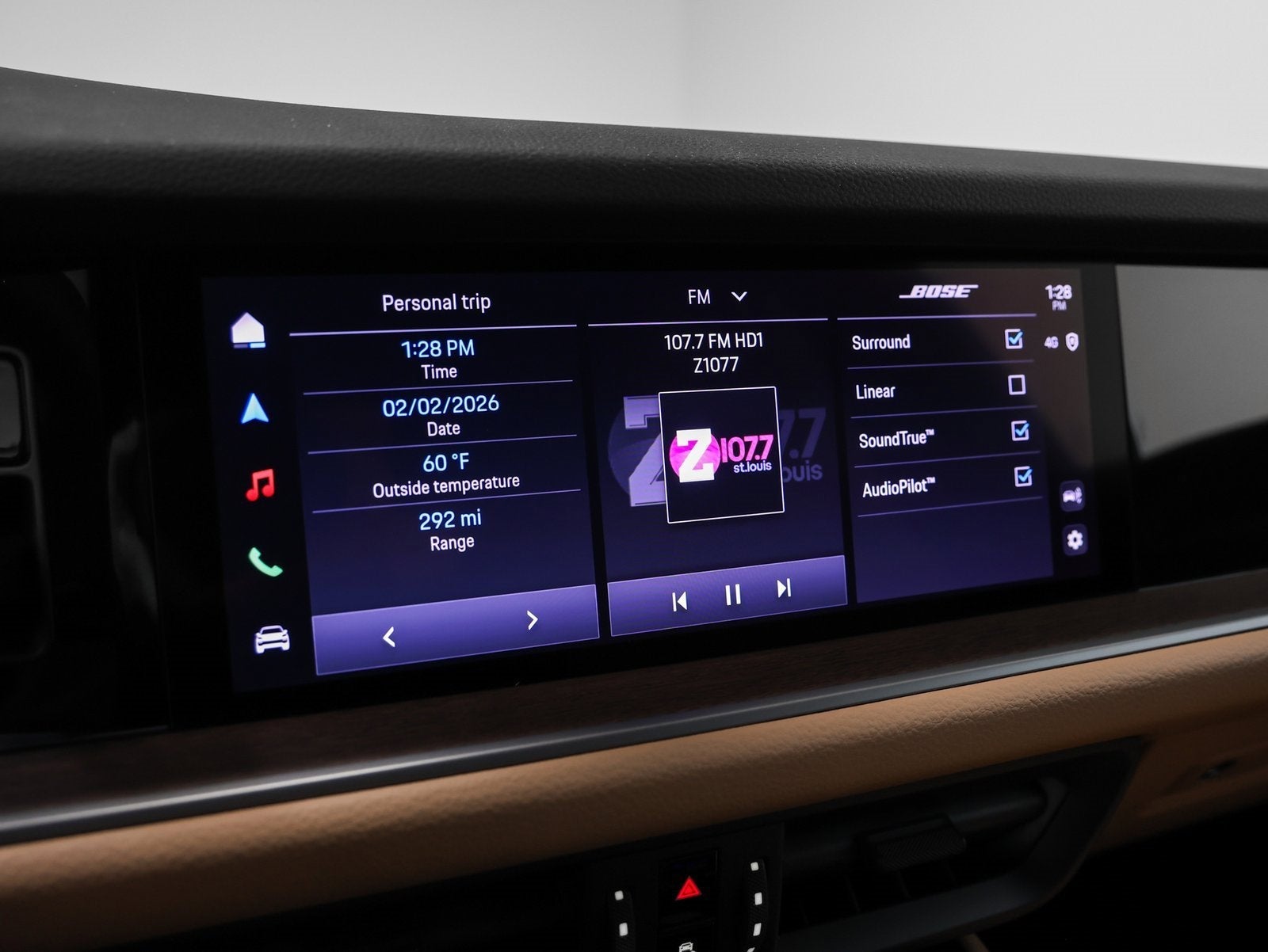 2025 Porsche Cayenne Base