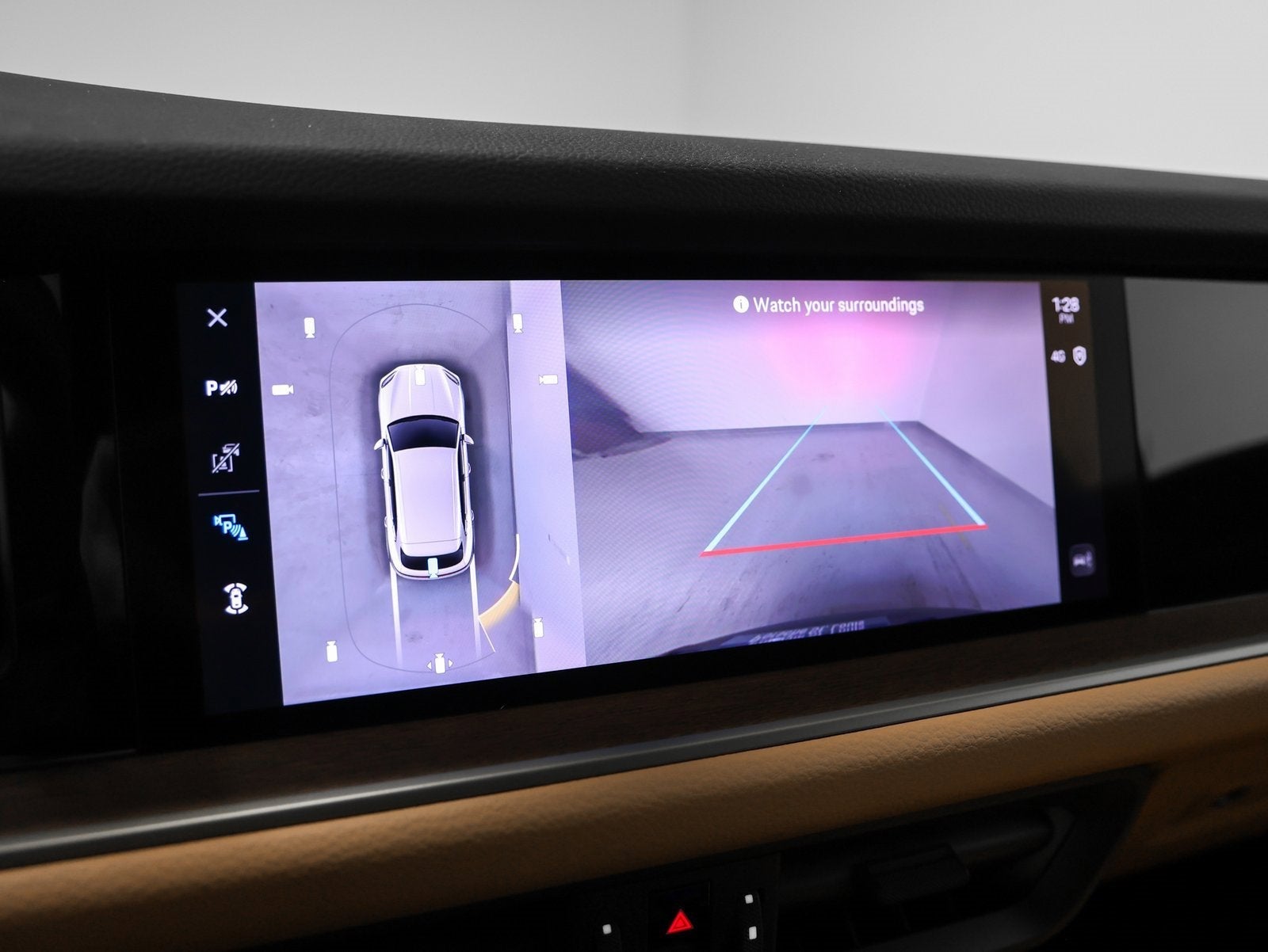 2025 Porsche Cayenne Base