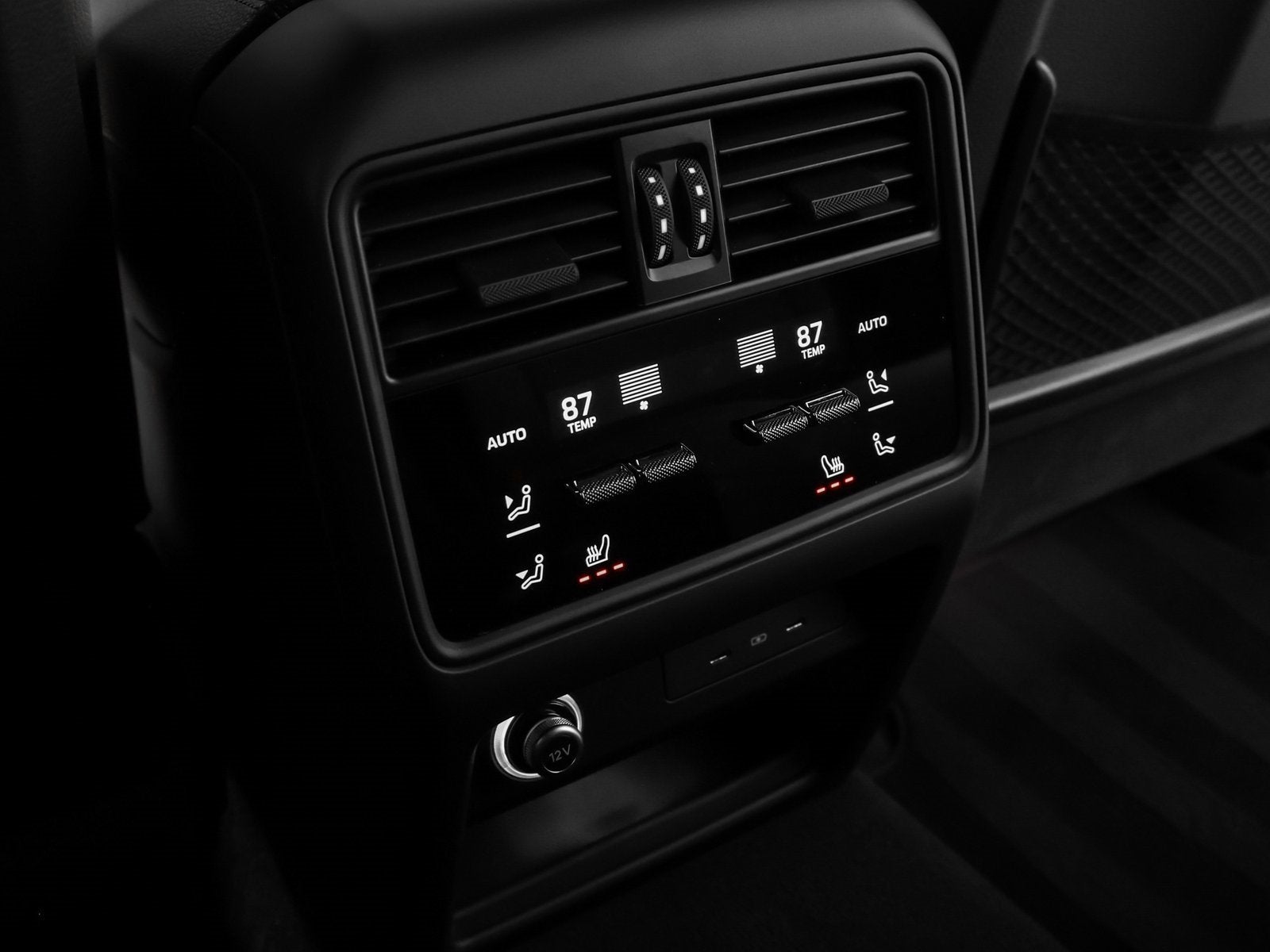 2025 Porsche Cayenne Base