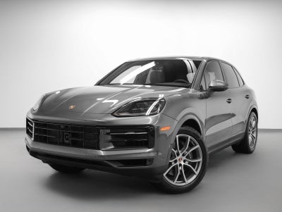 2025 Porsche Cayenne Base