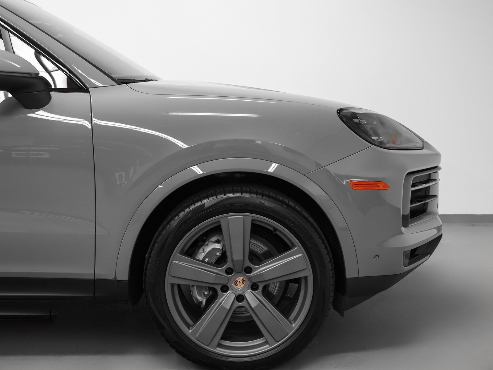 2025 Porsche Cayenne Base