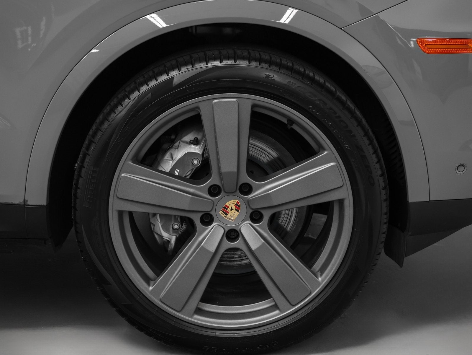 2025 Porsche Cayenne Base