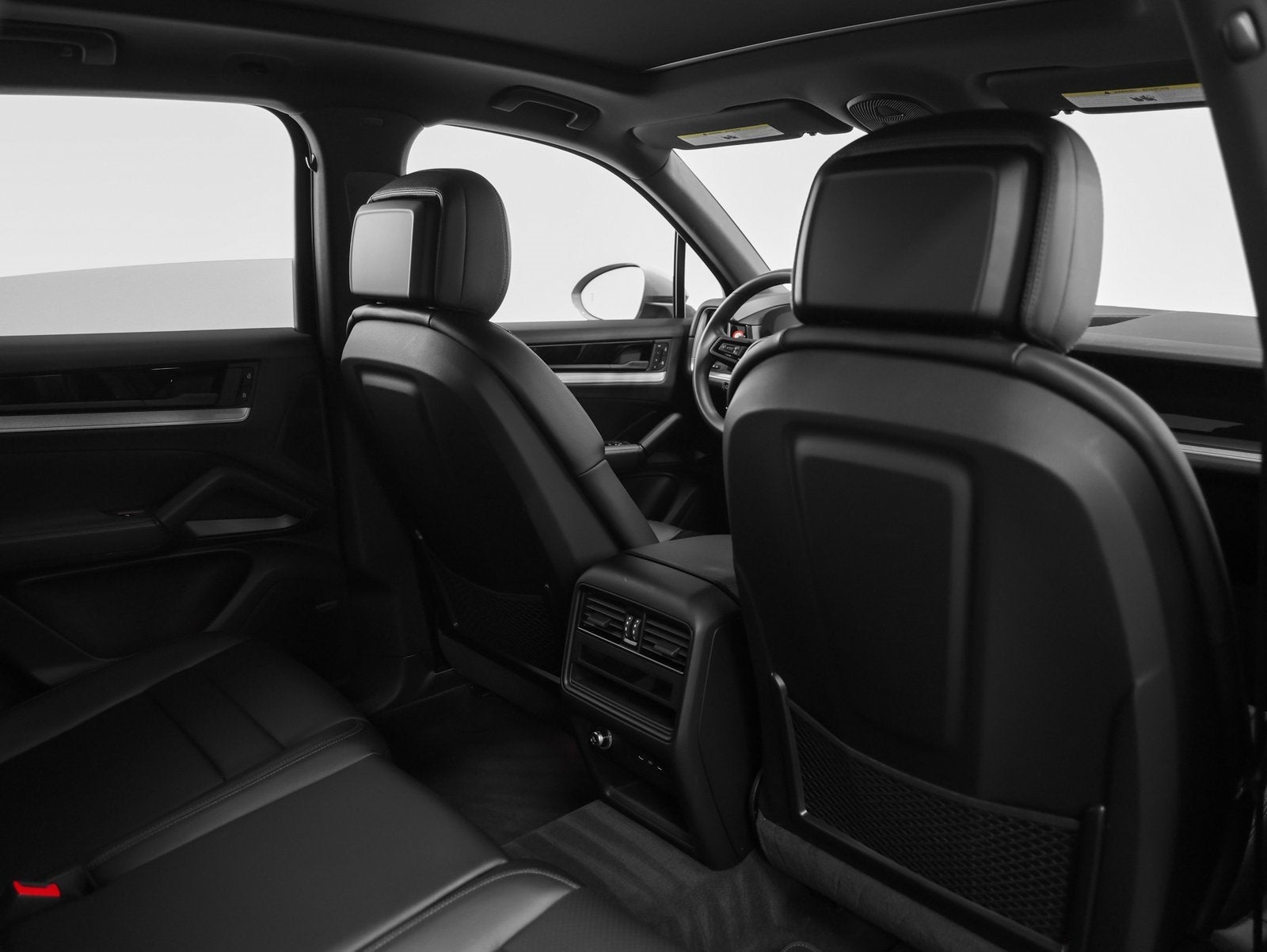 2025 Porsche Cayenne Base