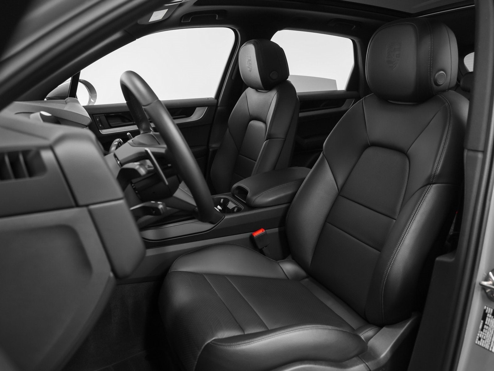 2025 Porsche Cayenne Base