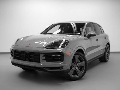 2025 Porsche Cayenne Base