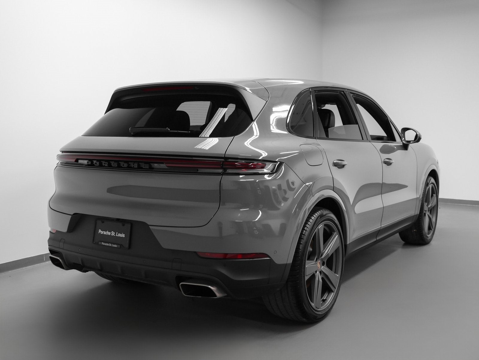 2025 Porsche Cayenne Base