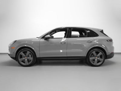 2025 Porsche Cayenne Base