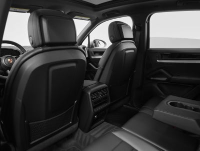 2025 Porsche Cayenne Base