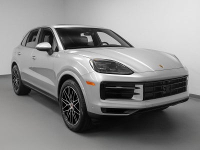 2025 Porsche Cayenne Base