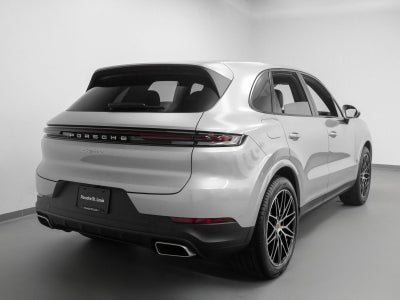 2025 Porsche Cayenne Base