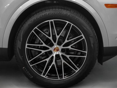 2025 Porsche Cayenne Base