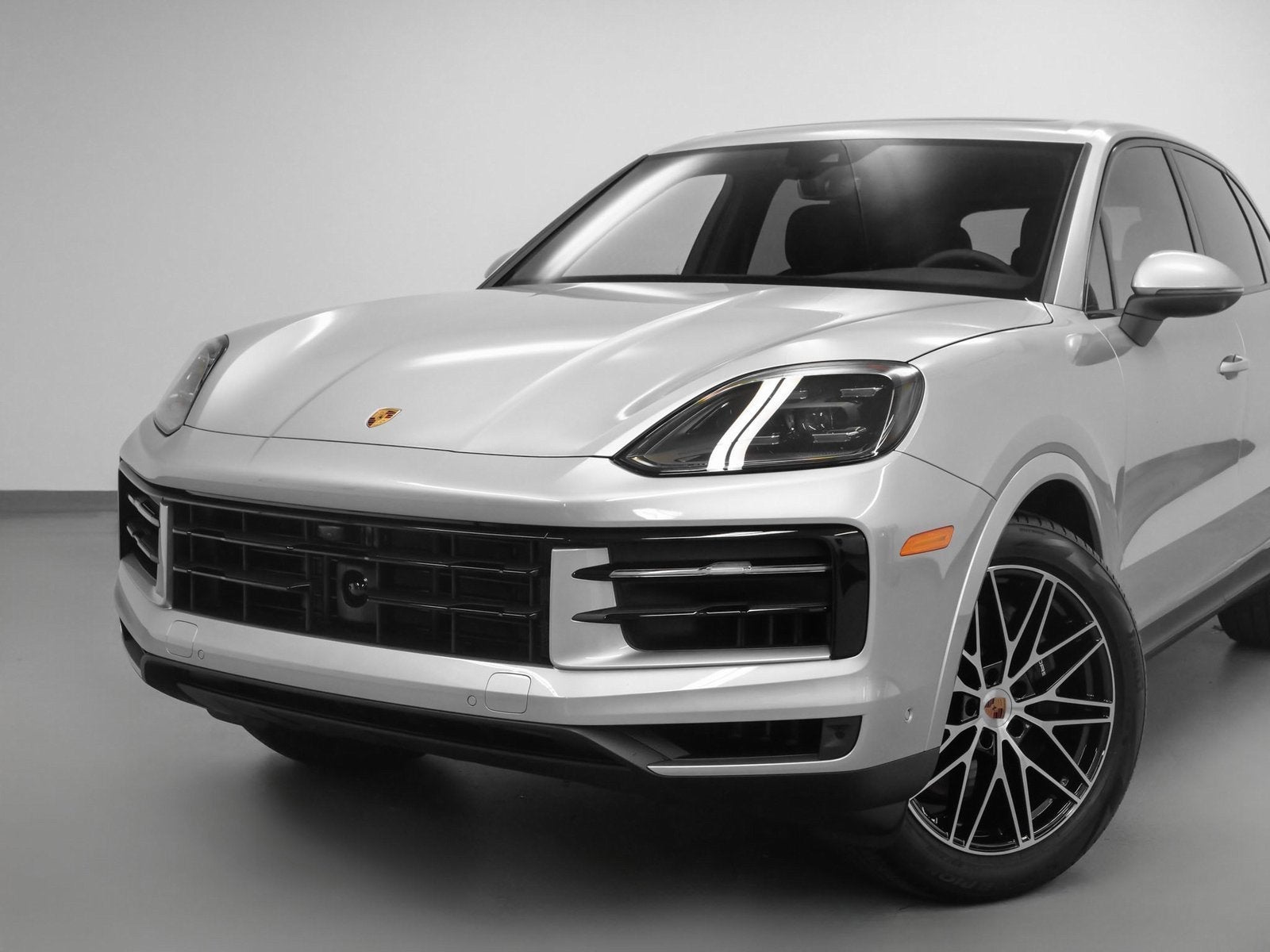 2025 Porsche Cayenne Base