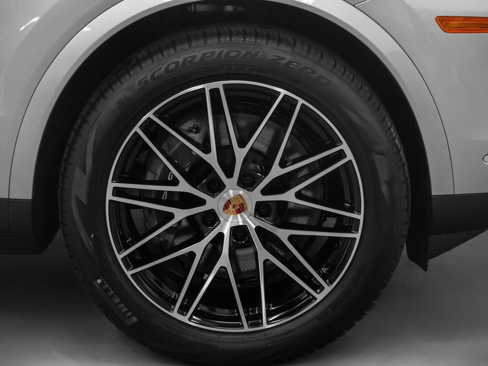 2025 Porsche Cayenne Base