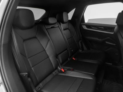 2025 Porsche Cayenne Base