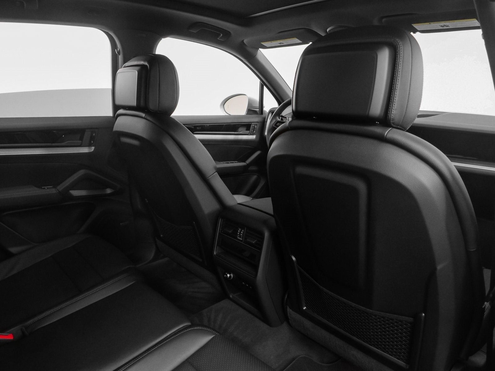 2025 Porsche Cayenne Base