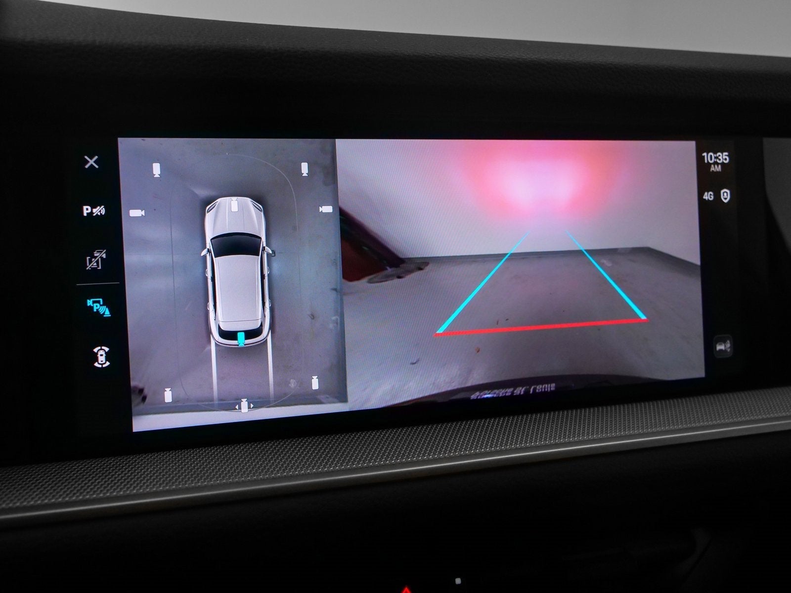 2025 Porsche Cayenne Base