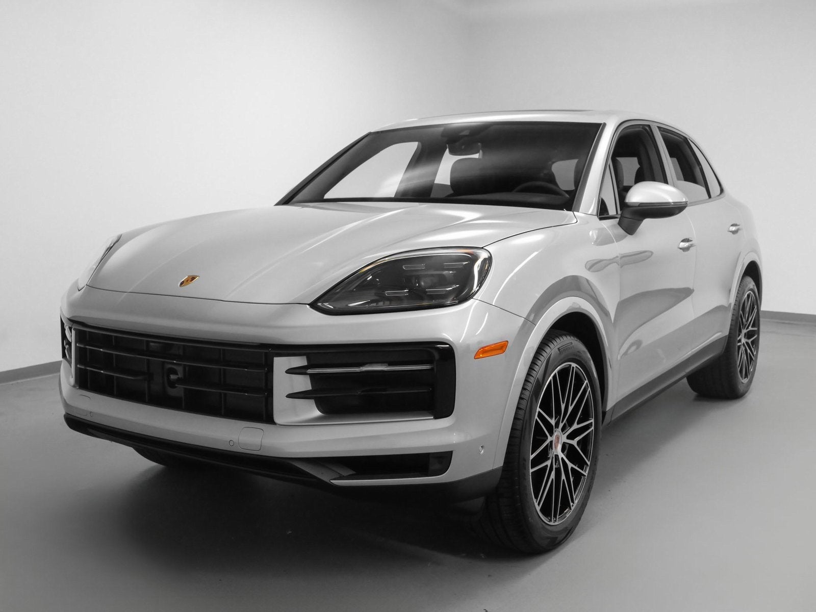 2025 Porsche Cayenne Base