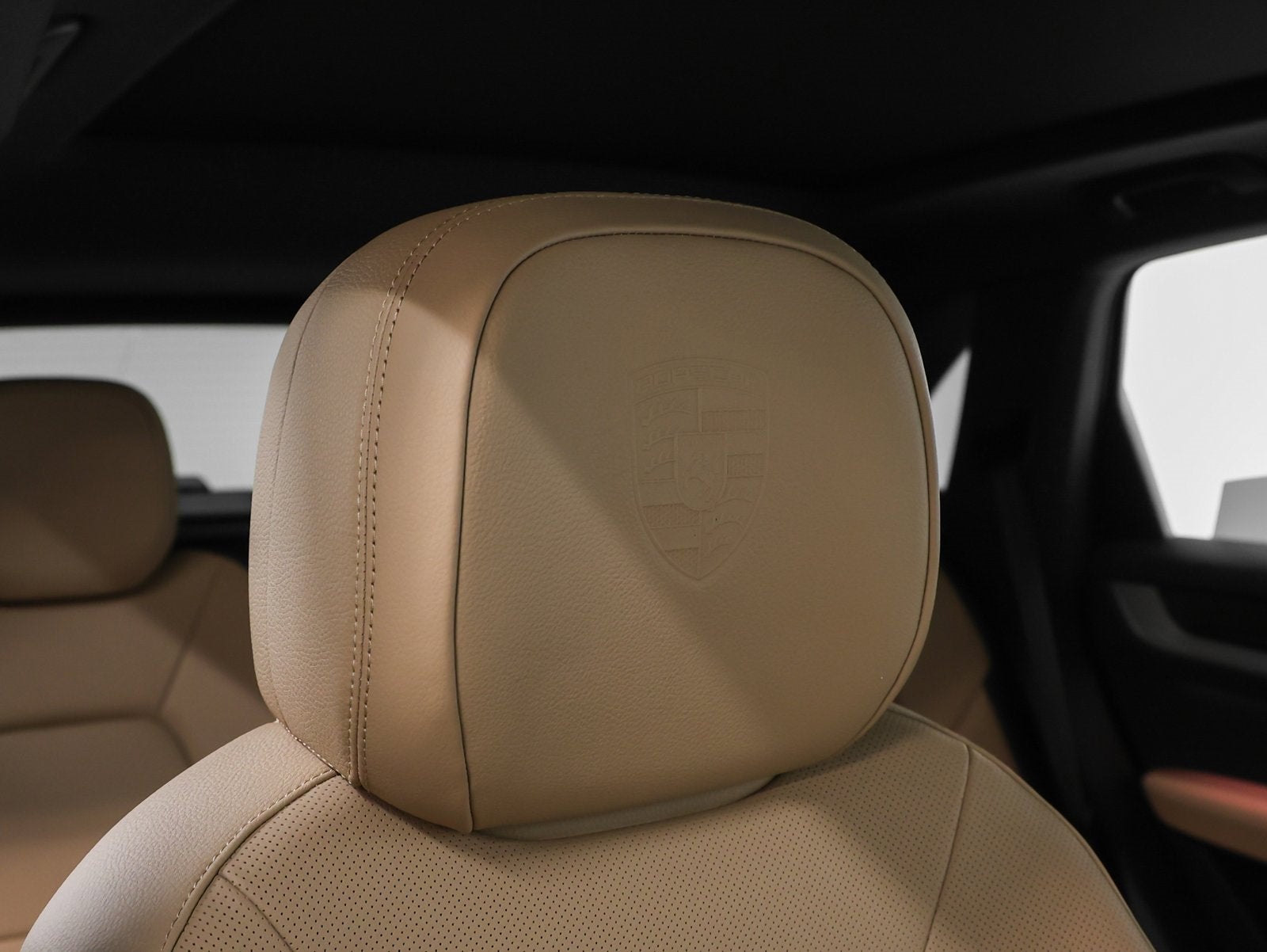 2025 Porsche Cayenne Base