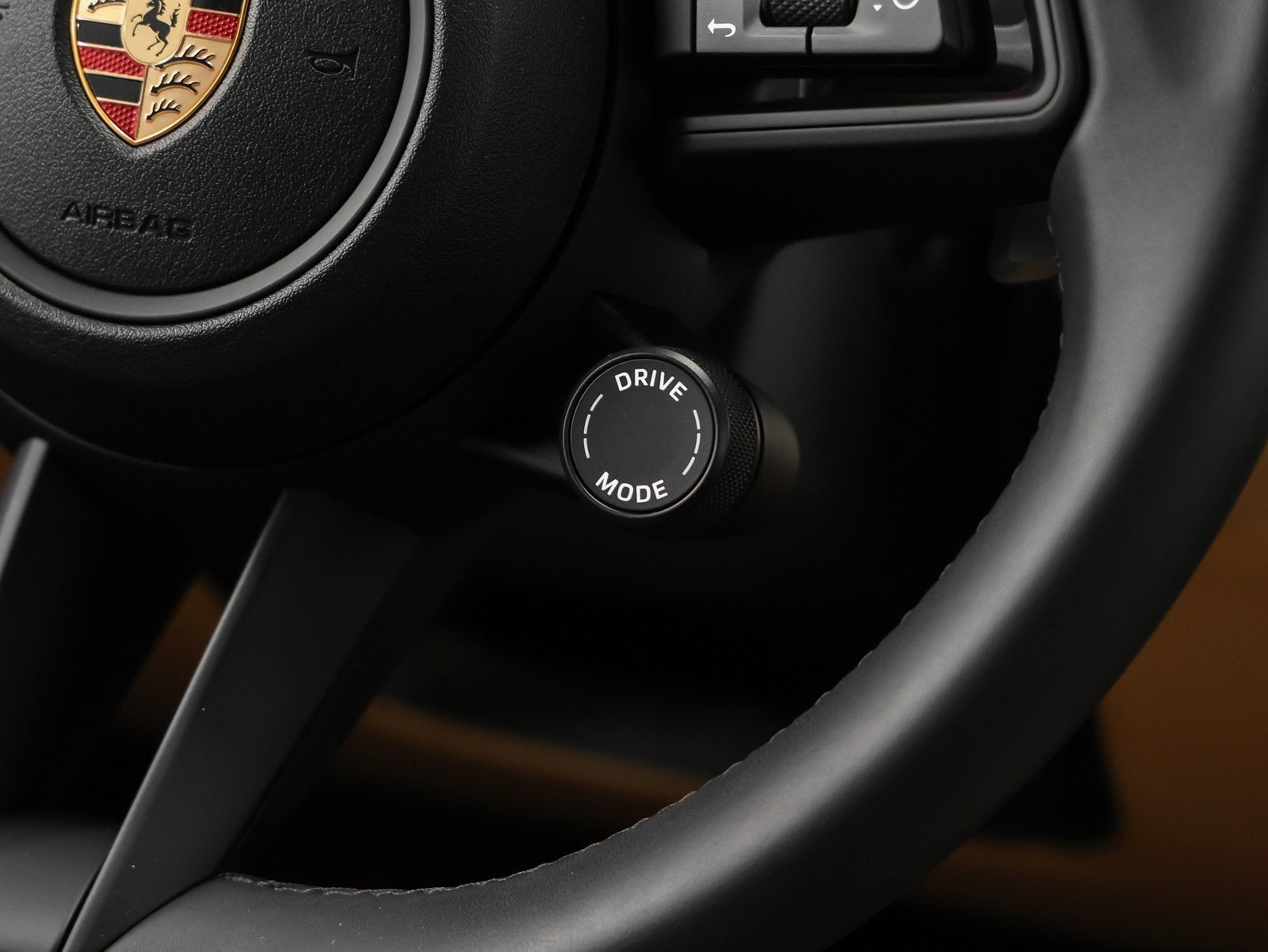 2025 Porsche Cayenne Base