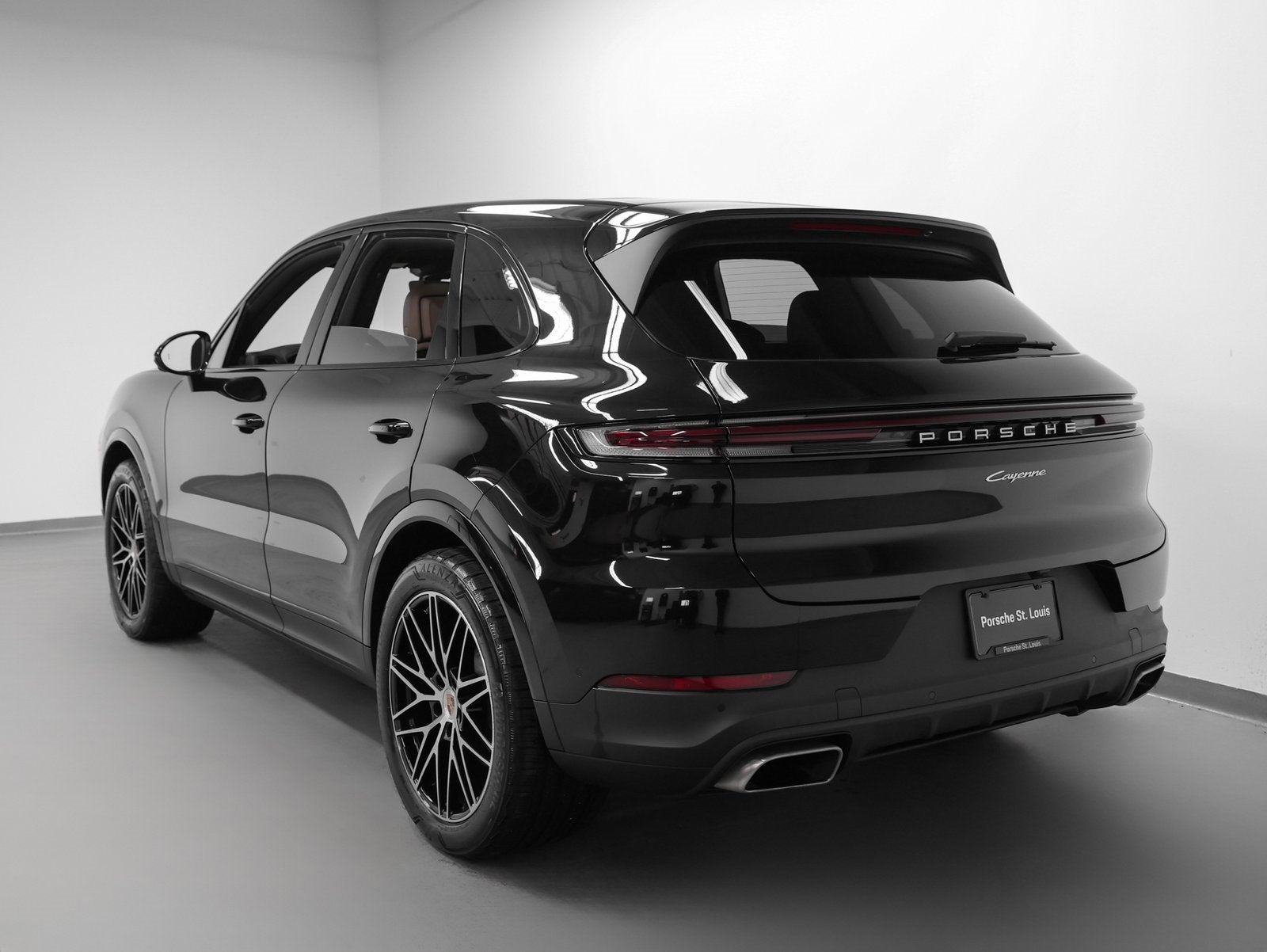 2025 Porsche Cayenne Base