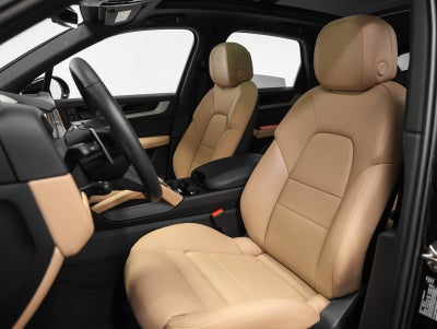 2025 Porsche Cayenne Base