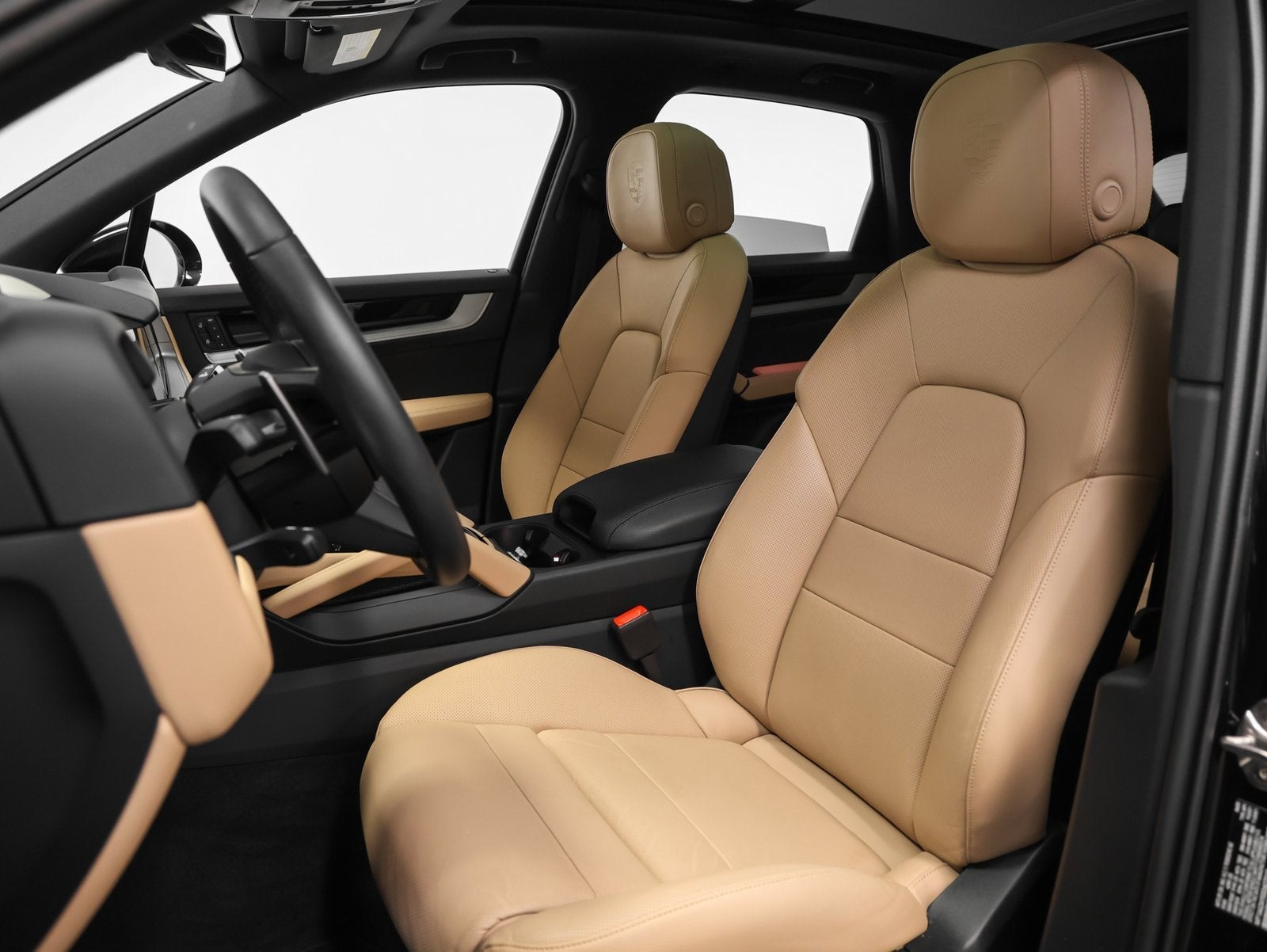 2025 Porsche Cayenne Base