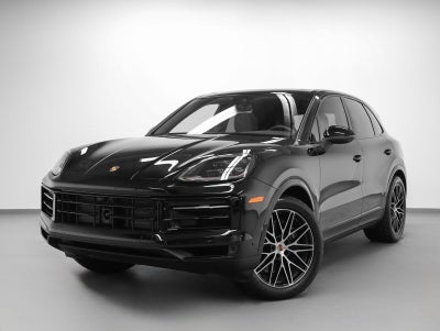 2025 Porsche Cayenne Base