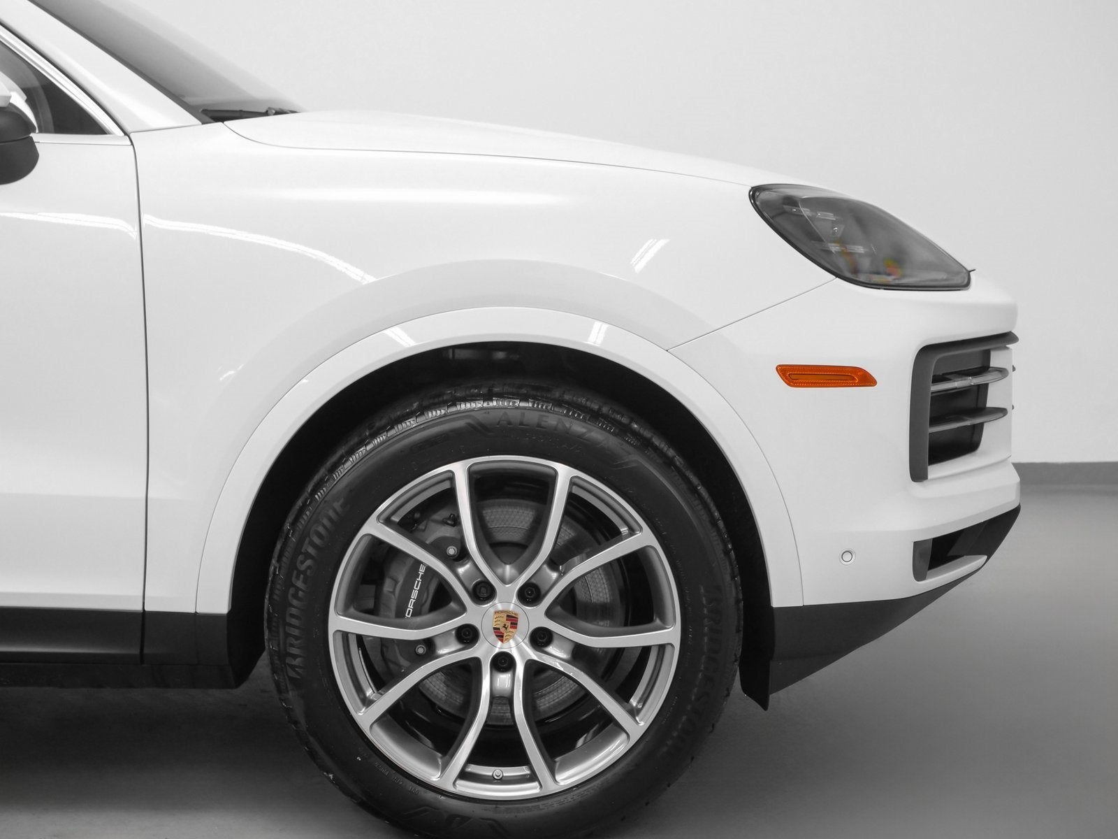 2025 Porsche Cayenne Base