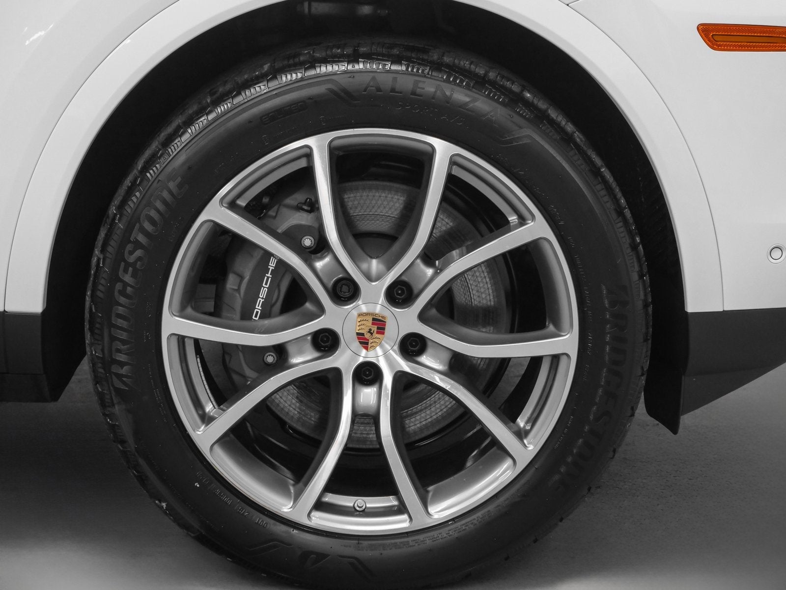 2025 Porsche Cayenne Base