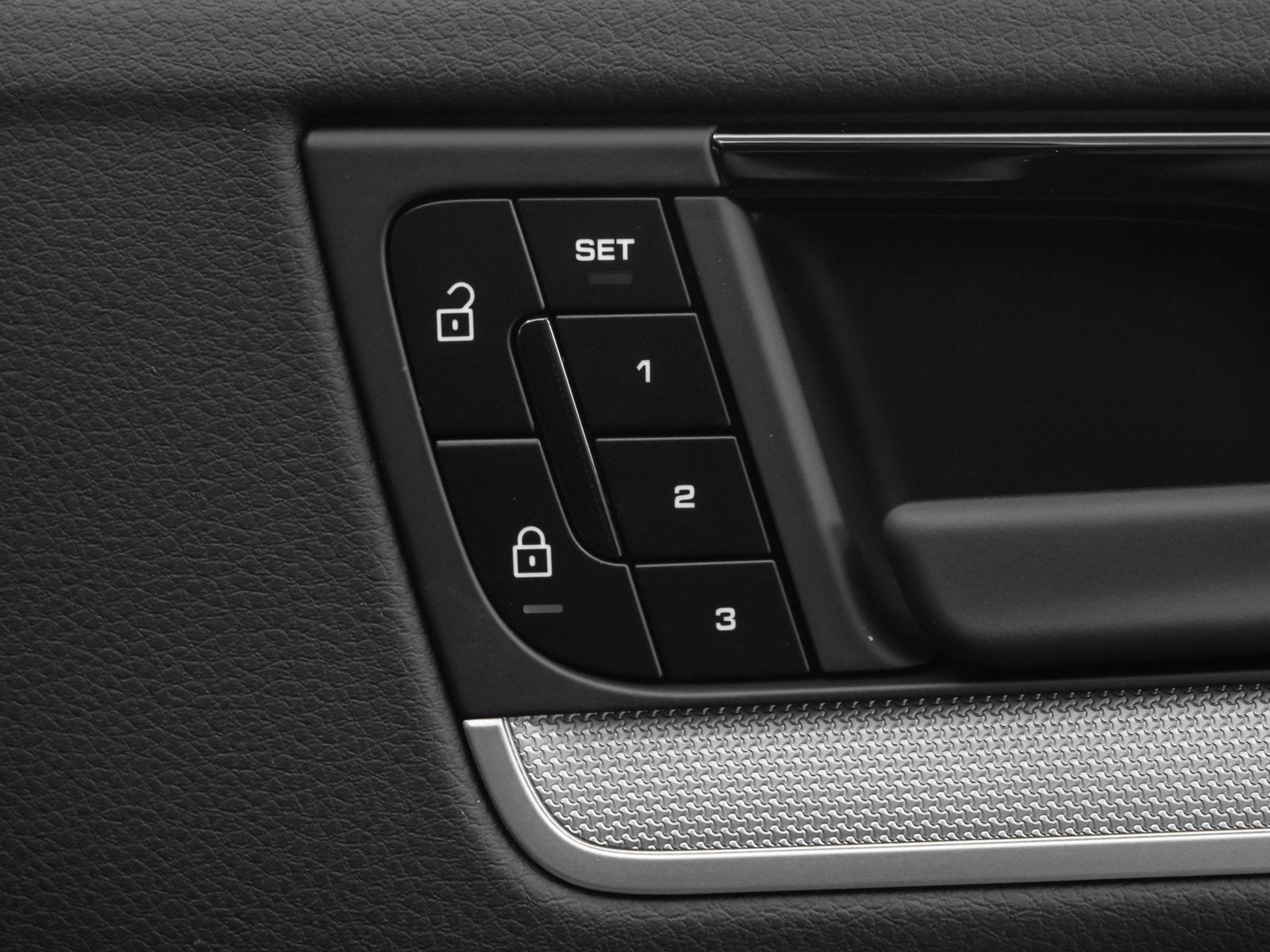 2025 Porsche Cayenne Base