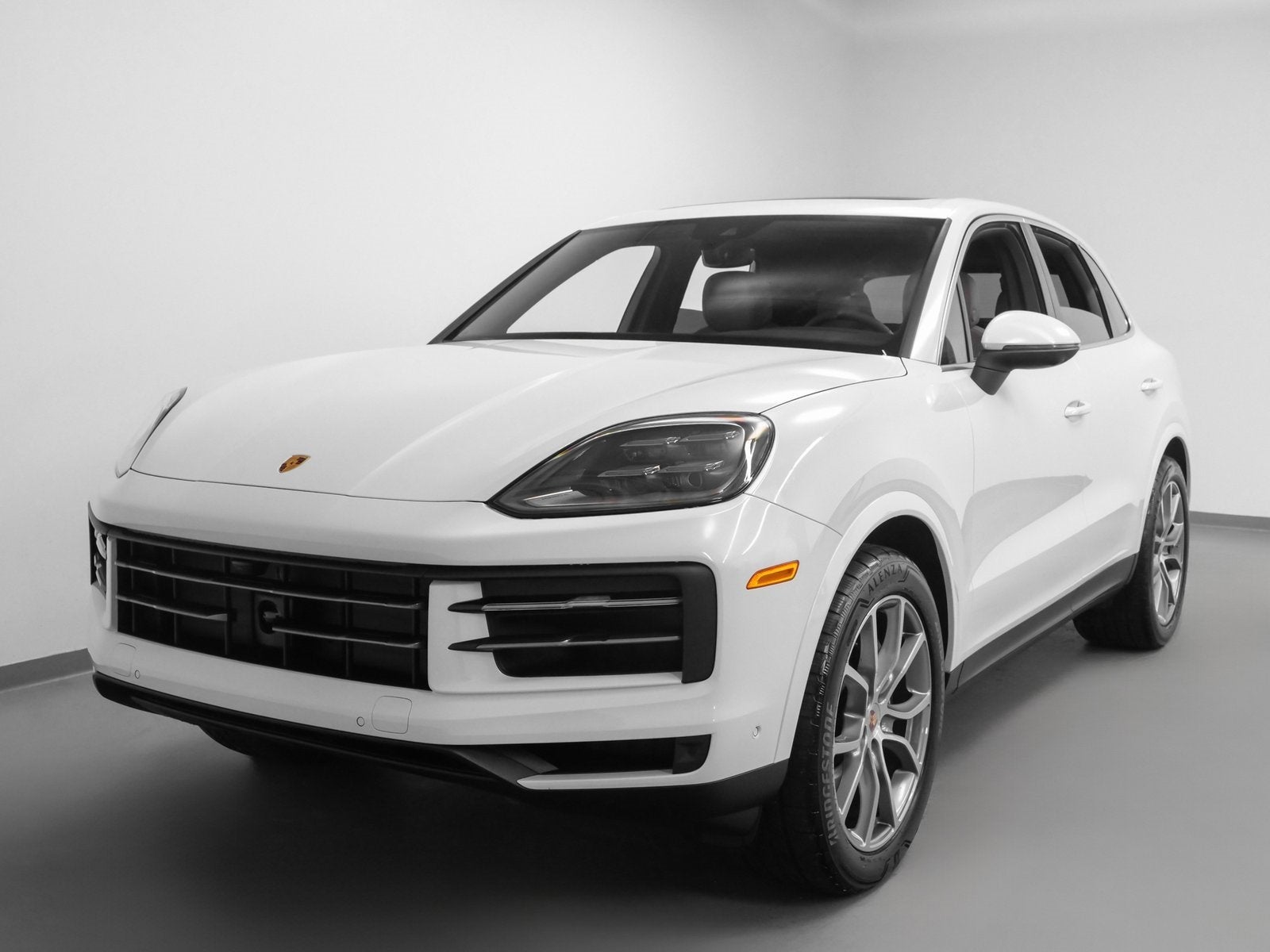 2025 Porsche Cayenne Base