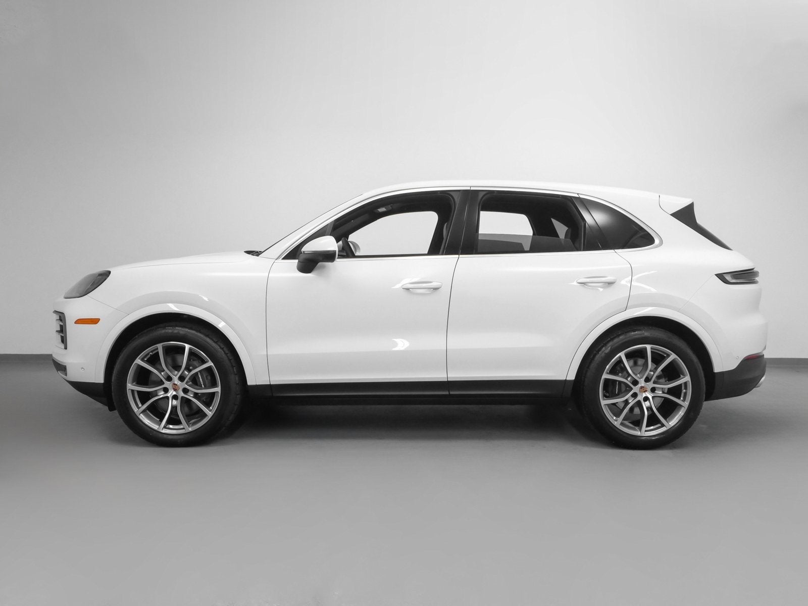 2025 Porsche Cayenne Base